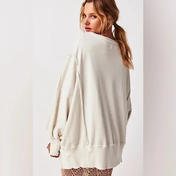 We The Free Camden
Sweatshirt in Grey Opal - Picture 2 of 2